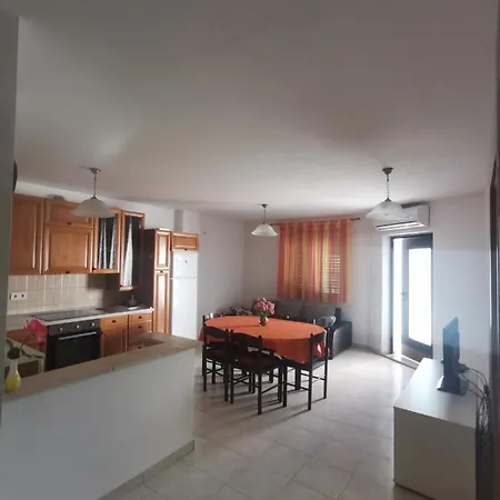 Apartman Stefanija Vinkuran Апартаменты Пула