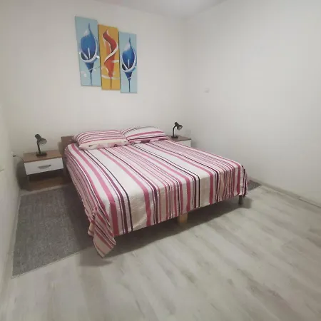 Apartman Stefanija Vinkuran Пула